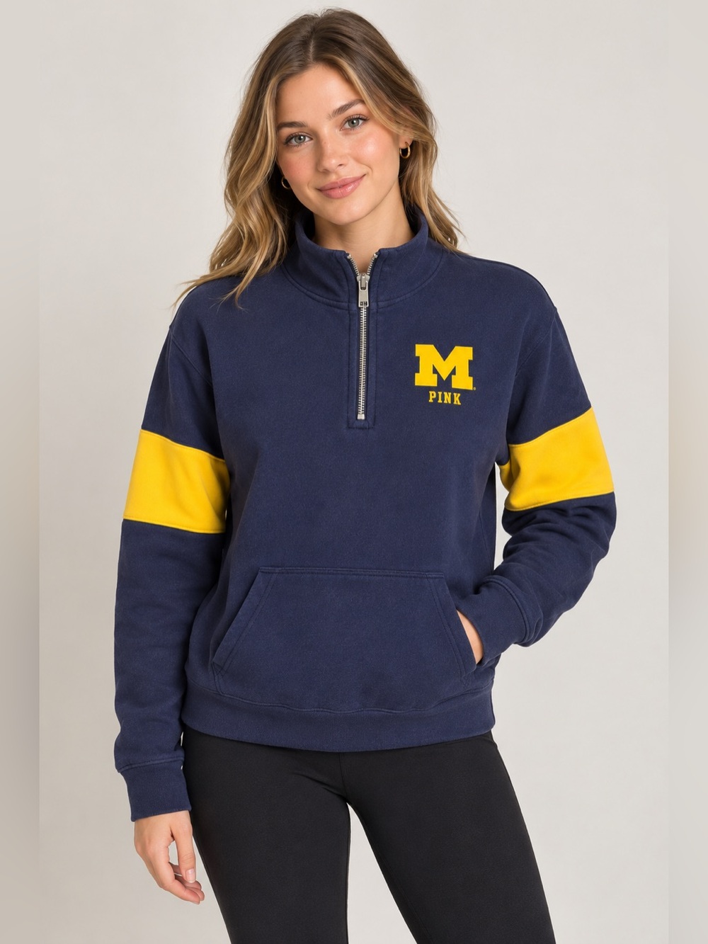 PINK Victoria’s Secret Michigan Wolverines 1/4 Zip Pullover M